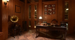 Churchill cigar room 2